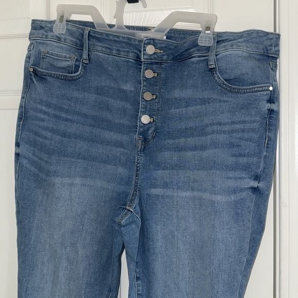 Nine West Light Blue Skinny Jeans size 18 like new - Picture 7 of 9